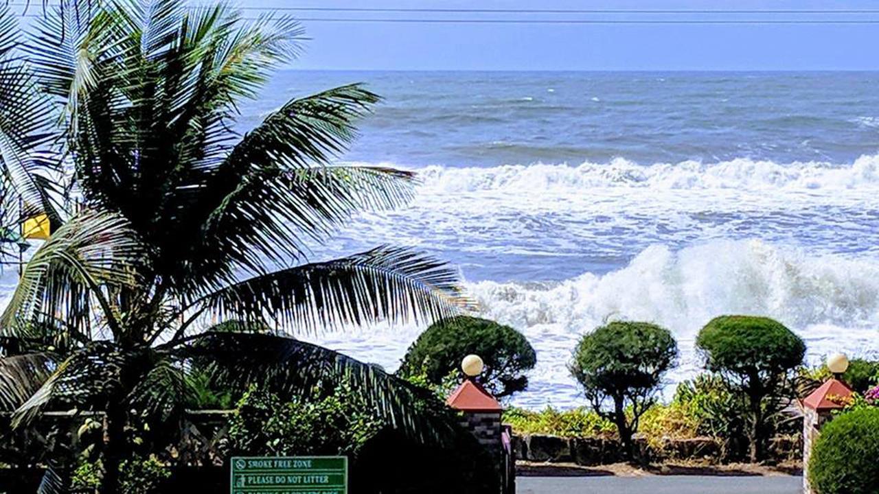 坎努尔阿索卡姆海滩度假村 外观 照片
